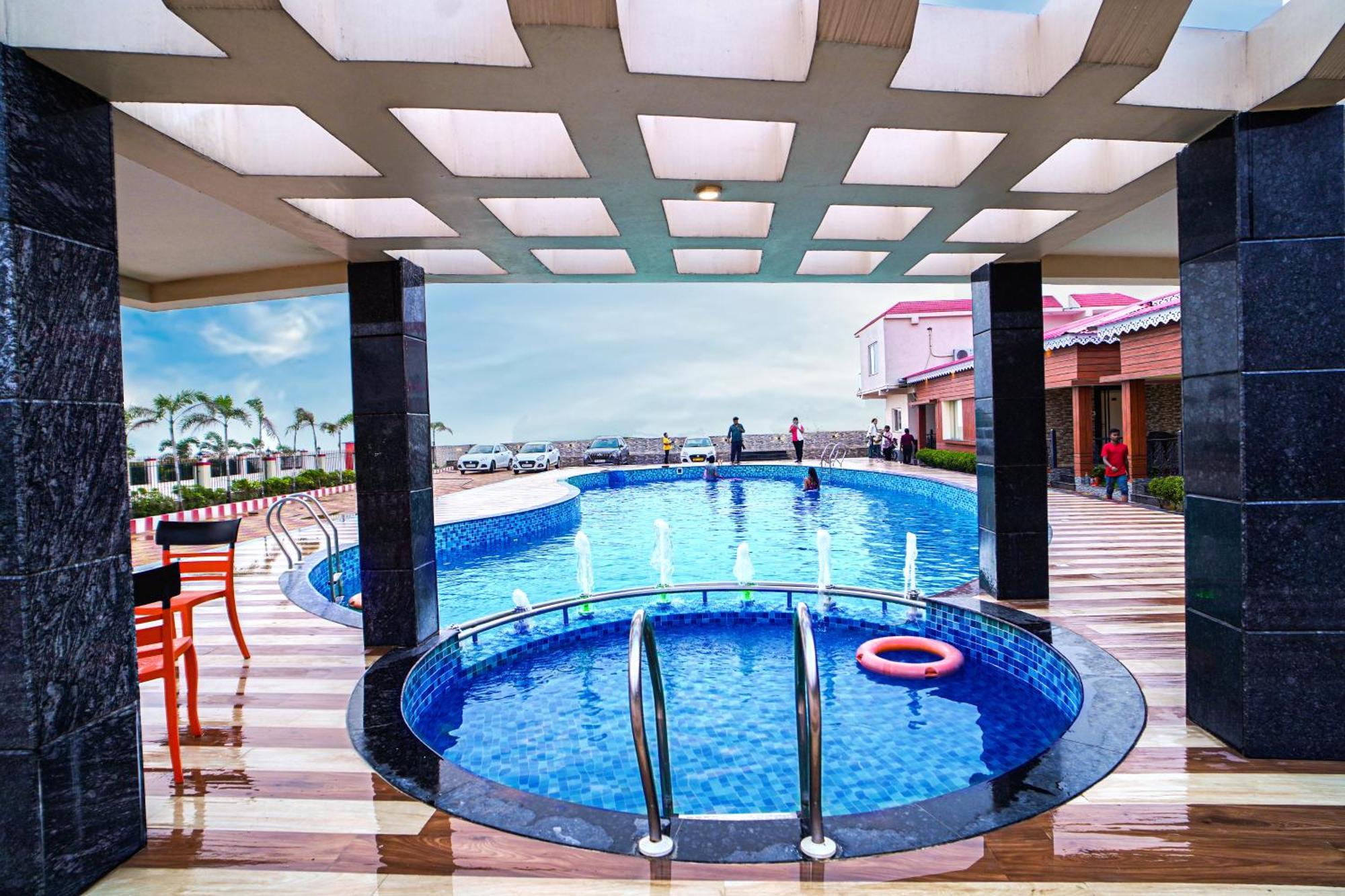 Prasant On Beach Resort !! Lift - Wifi -Restaurant-Parking Facilities-Newly Decorated Room !! Mandarmani Zewnętrze zdjęcie